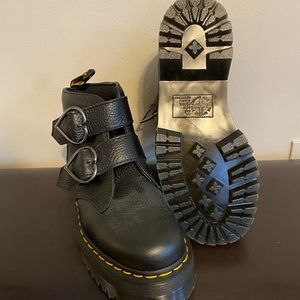 *Brand New* Dr.Marten Devon Black